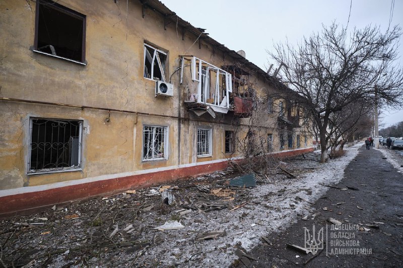 Россияне снова ракетами атаковали центр Краматорска: много пострадавших — фото