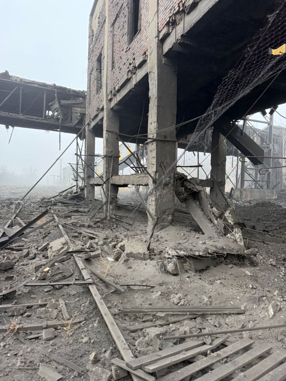 Росіяни 20 разів обстріляли населені пункти Донецької області: фото наслідків — фото 2