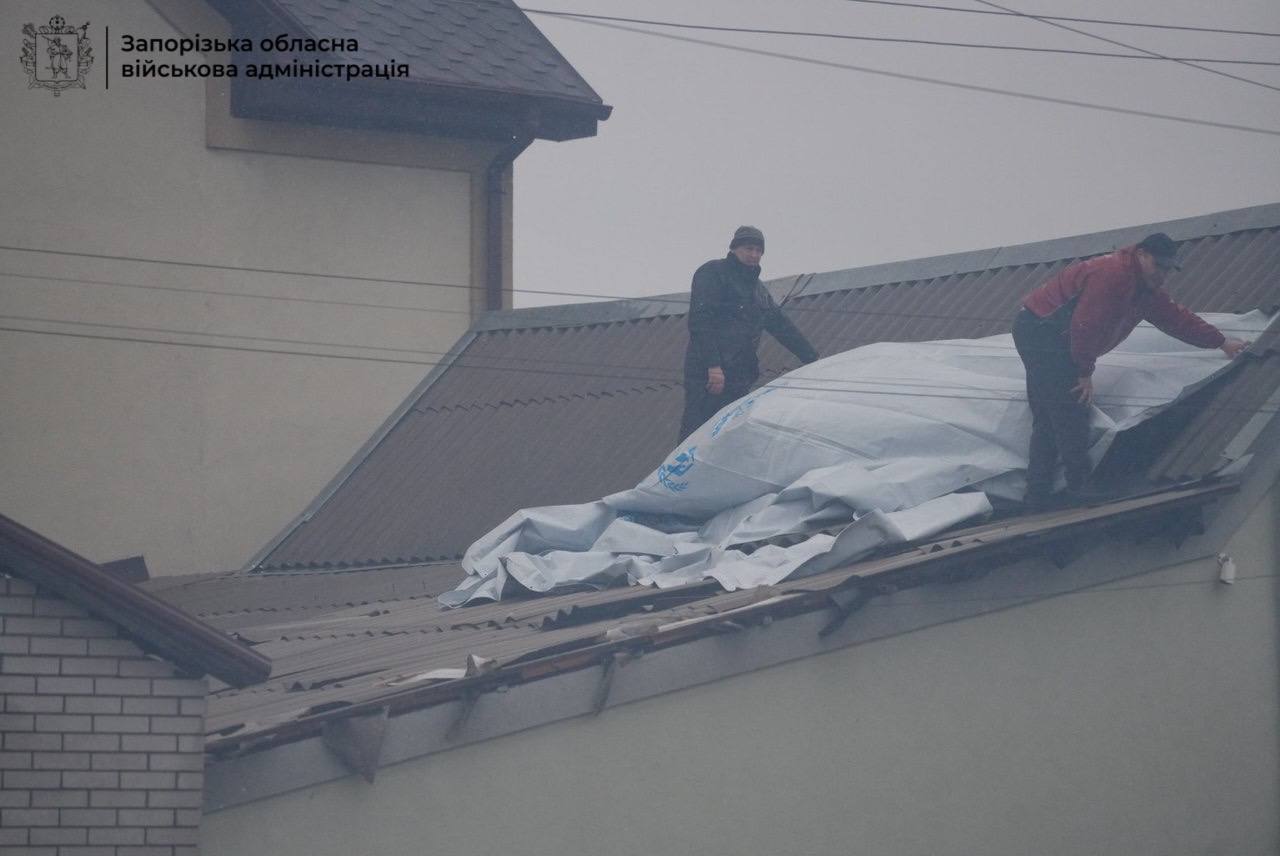 У Запоріжжі внаслідок атаки загинув 55-річний чоловік — фото 6