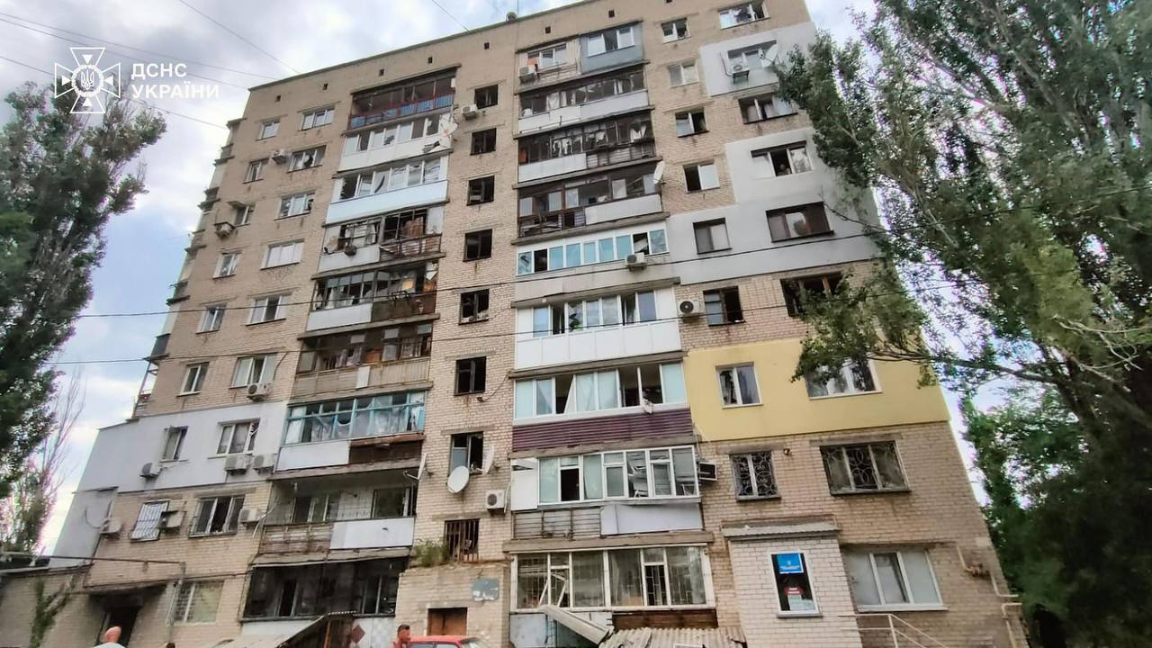 Число жертв удару по Миколаєву продовжує зростати: фото — фото 5