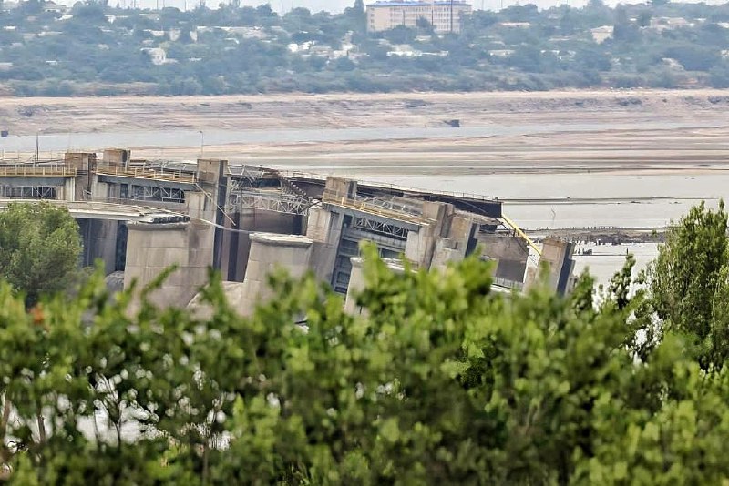 Как выглядит Каховская ГЭС после подрыва: новые снимки — фото