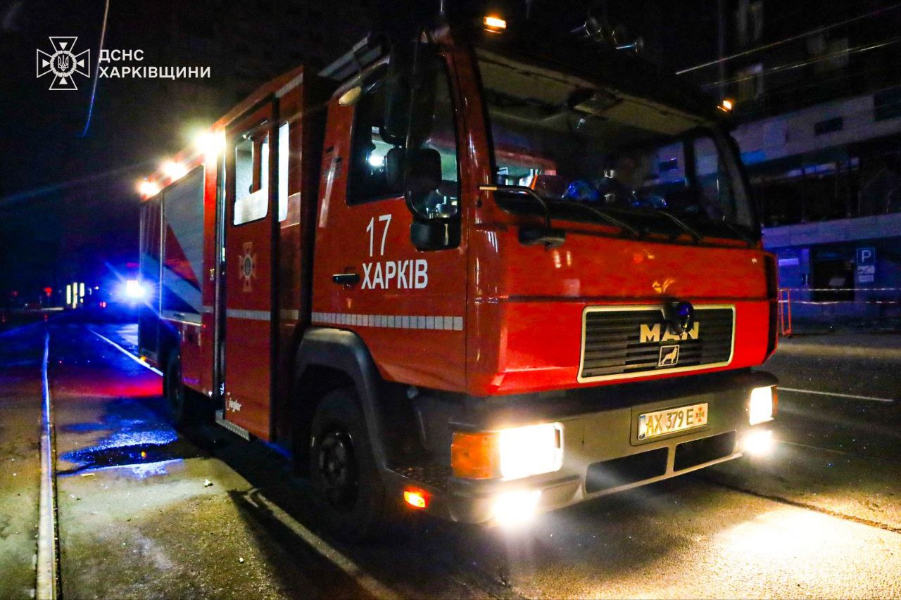 Постраждалі під час удару по Харкову перебувають у лікарні — фото 4