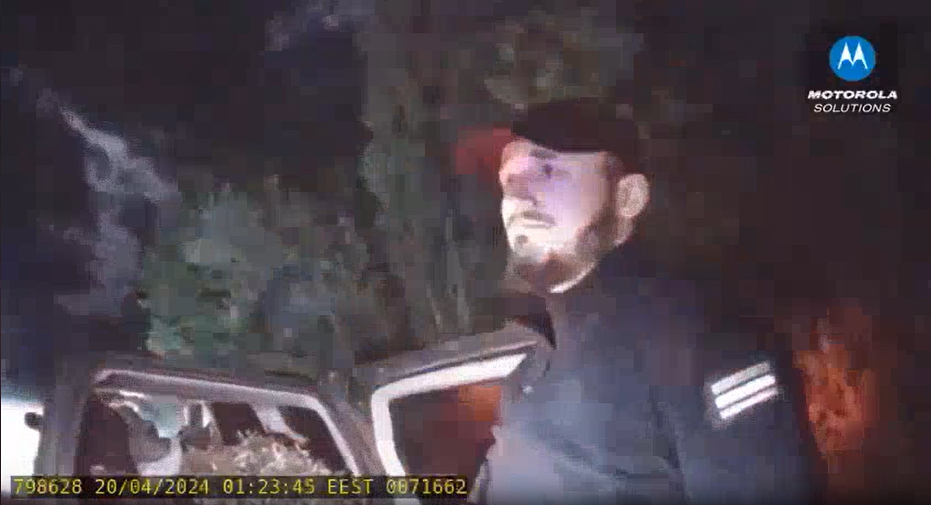 В сети появилось видео с бодикамеры полицейского во время нападения в Винницкой области — фото 2