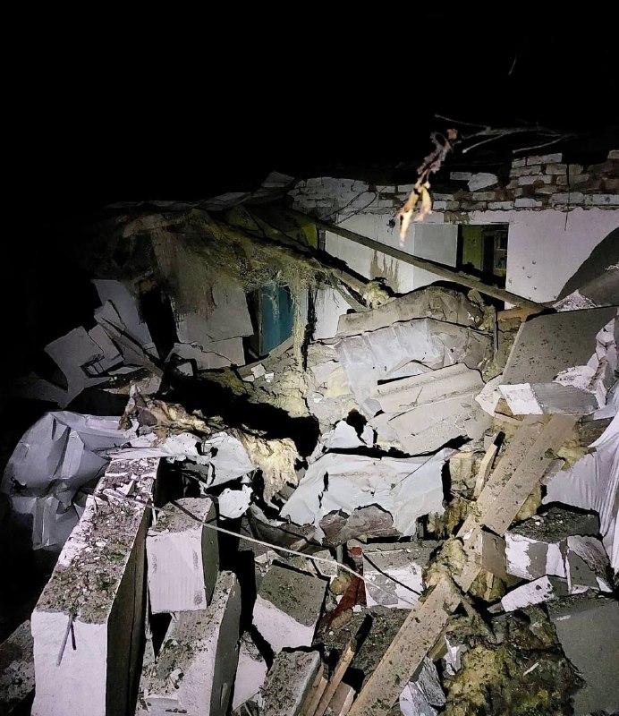 Россияне обстреляли Никополь из ”Градов”: повреждены десятки домов — фото 4