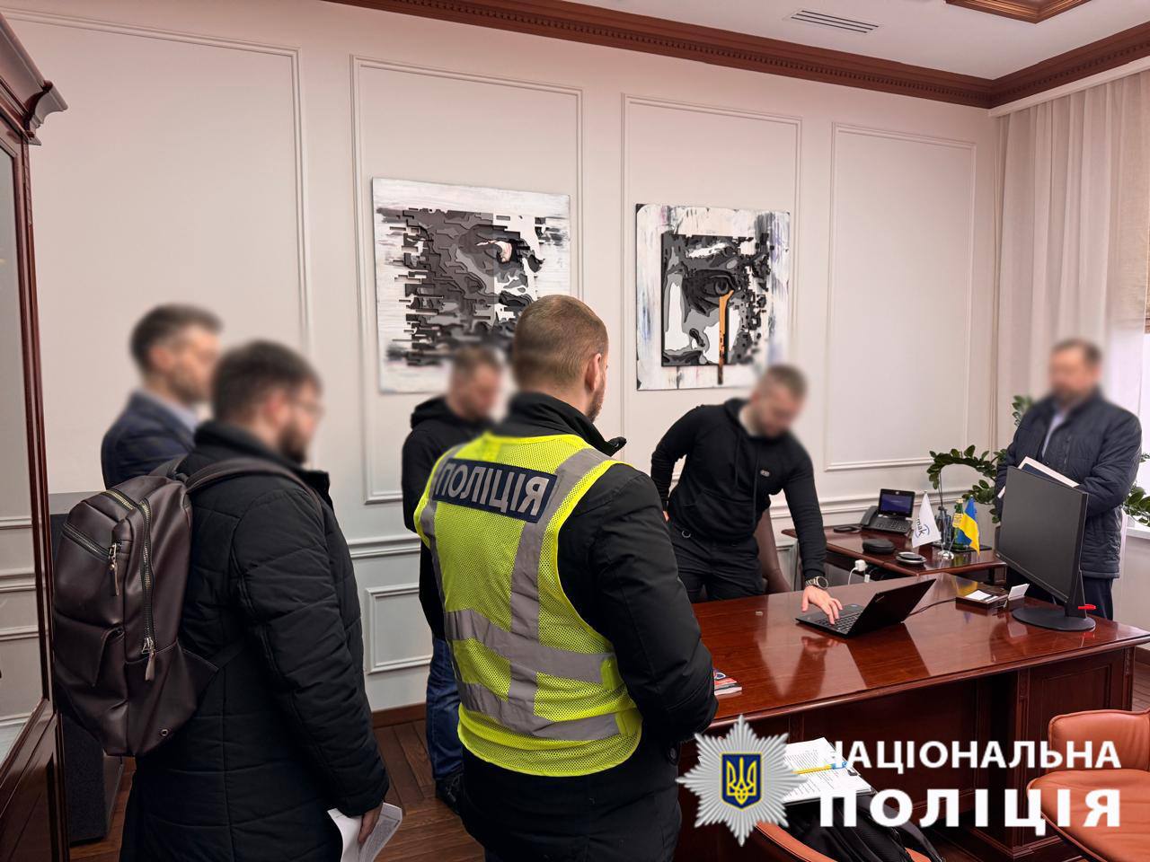 Силовики пришли с обысками на крупнейшие фармацевтические заводы, среди них: Артериум, Фармак и Дарница — фото 3
