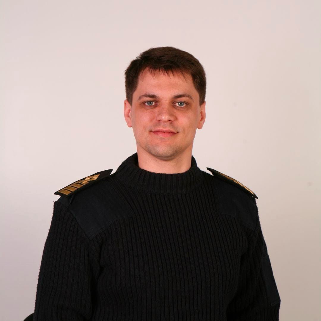 Стало известно имя лоцмана, погибшего в результате российского удара по судну — фото