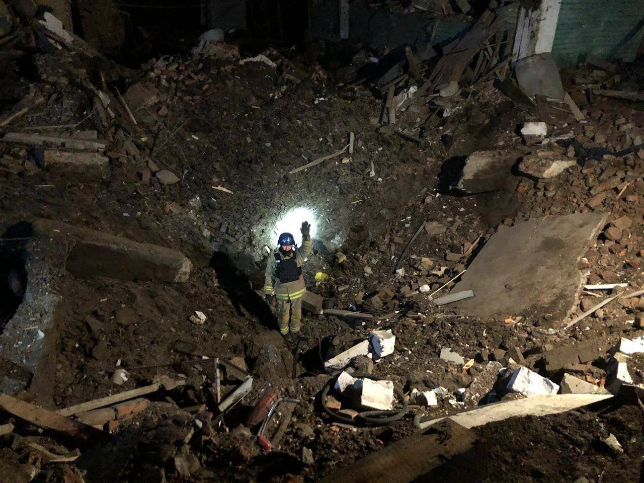 Россия сбросила на Сумскую область авиабомбу: есть пострадавший (фото) — фото